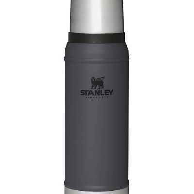 Stanley Classic Vacuum Termoflaska .75 L Charcoal